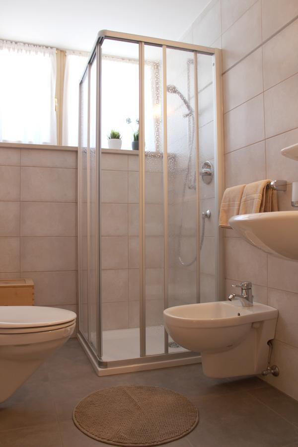 Haus Waldruhe Apartment San Candido Luaran gambar